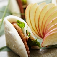 'Duck' steamed bun at Franchia